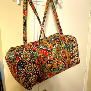 New Vera Bradley Large Duffle